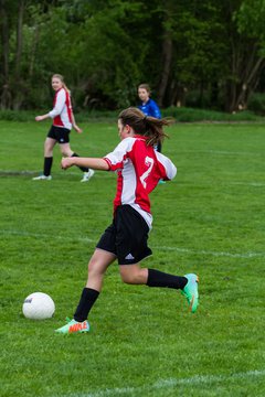 Bild 176 - C-Juniorinnen SG R�nnau-Segeberg - Kaltenkirchener Turnerschaft : Ergebnis: 1:3